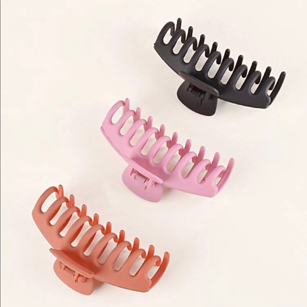Hair clips